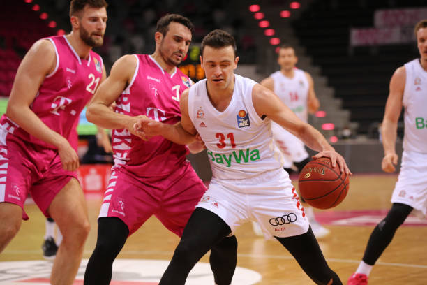 球队时的应 球队时的应